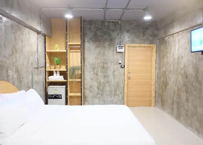 Area 69 Aparthotel 3*